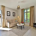 Meridia Alojamento de Acomodação e Pequeno-almoço 4*