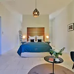 Alojamento de Acomodação e Pequeno-almoço Meridia Nîmes