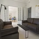 Meridia Alojamento de Acomodação e Pequeno-almoço Nîmes