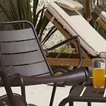 Meridia 4* Nîmes