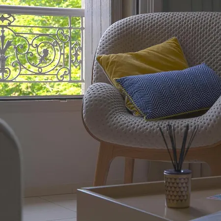 Alojamento de Acomodação e Pequeno-almoço Meridia Nîmes