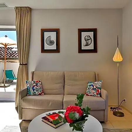 Meridia Oda ve Kahvaltı 4*