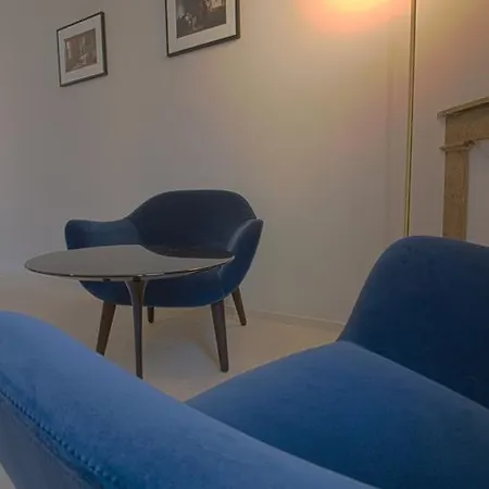 לינה וארוחת בוקר Meridia 4*