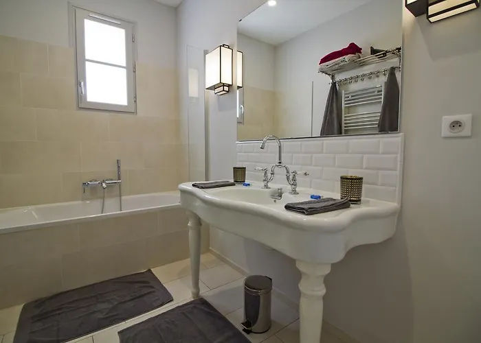 לינה וארוחת בוקר Meridia